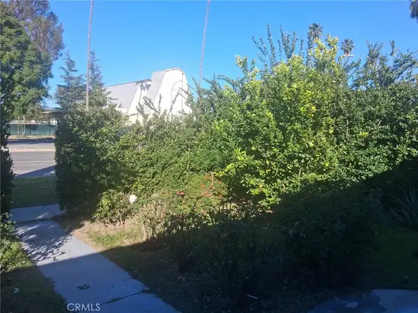 20550 Sherman Way, Winnetka, CA 91306