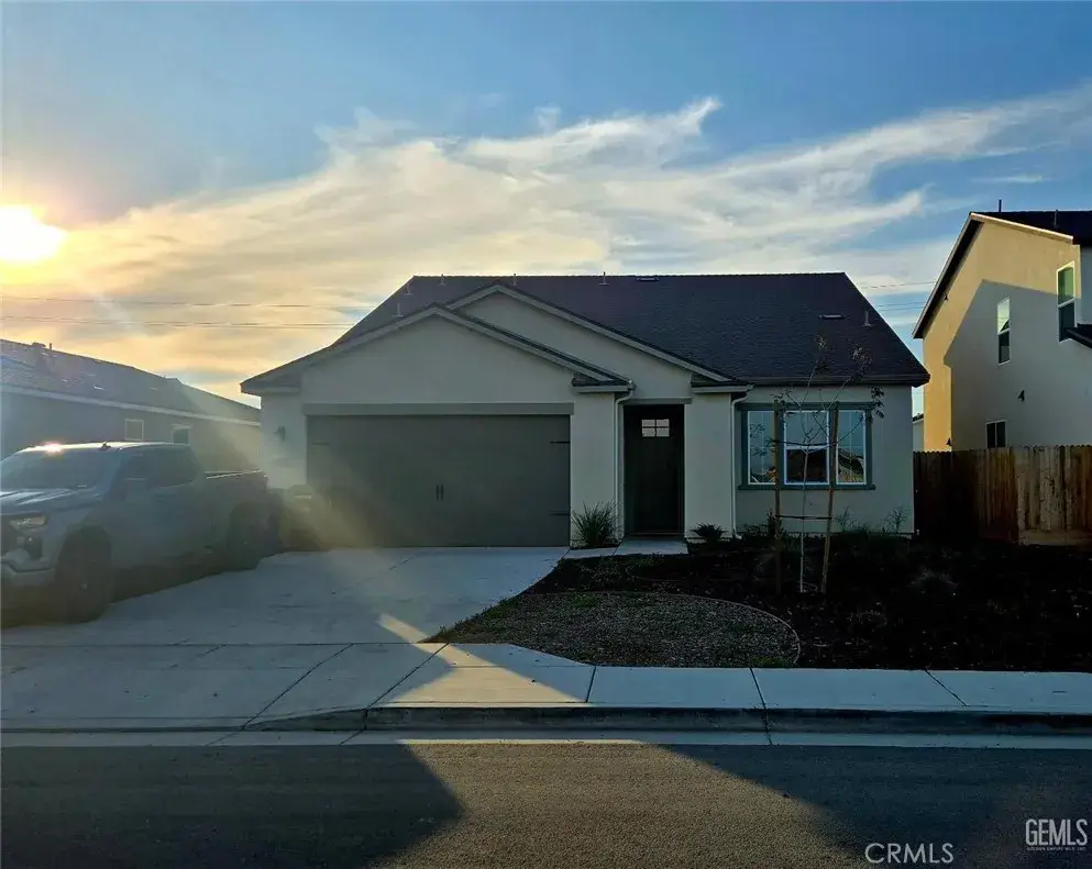 9007 Miranda Garden, Bakersfield, CA 93311 - #1