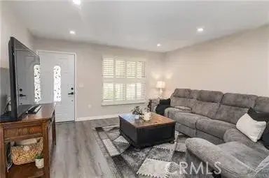 19816 Spanish Oak, Newhall, CA 91321 - Image #3