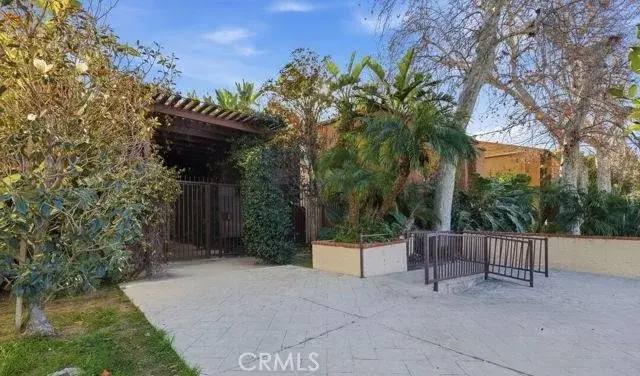 18350 Hatteras #123, Tarzana, CA 91356 - Image #2