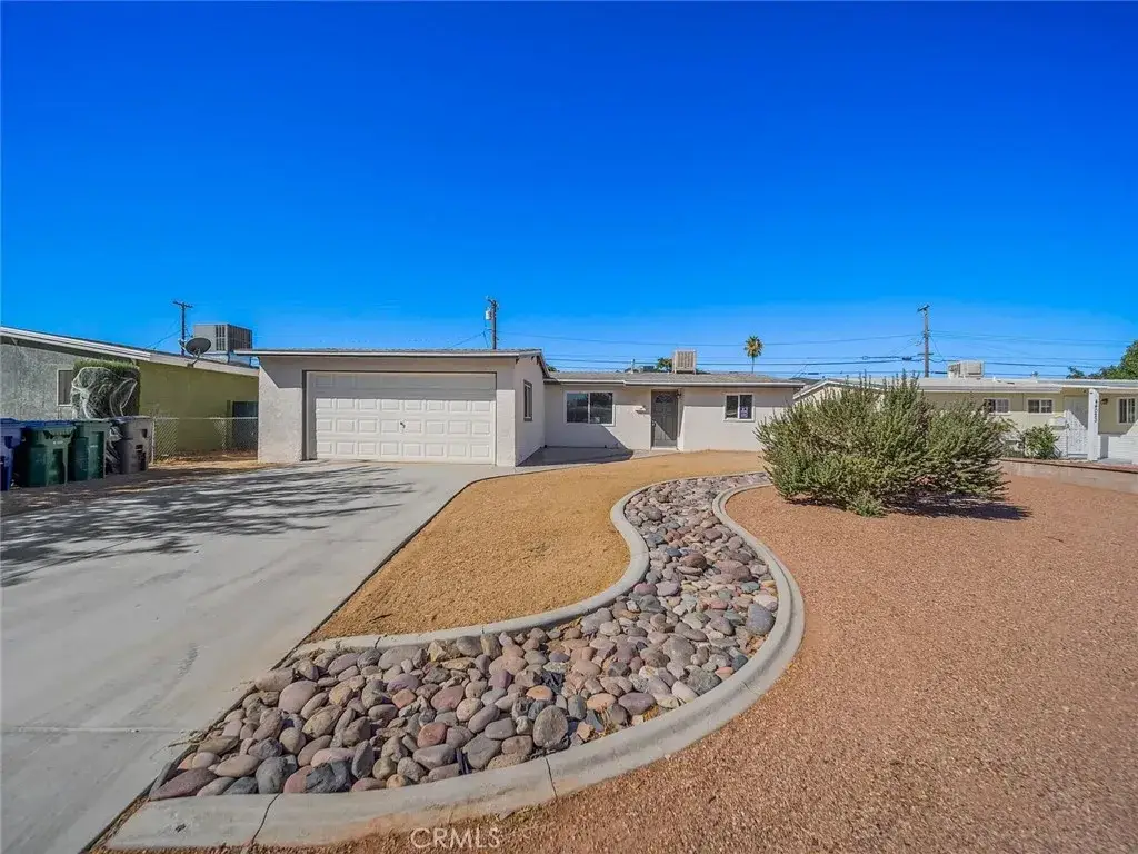 44017 Carolside, Lancaster, CA 93535 - Image #1