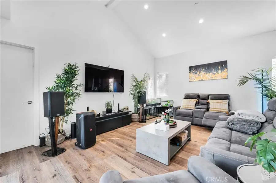 6118 Ethel, Van Nuys, CA 91401 - Image #3