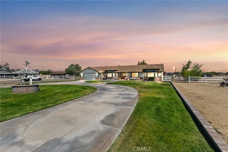 8727 W Avenue E12, Lancaster, CA 93536 - #3