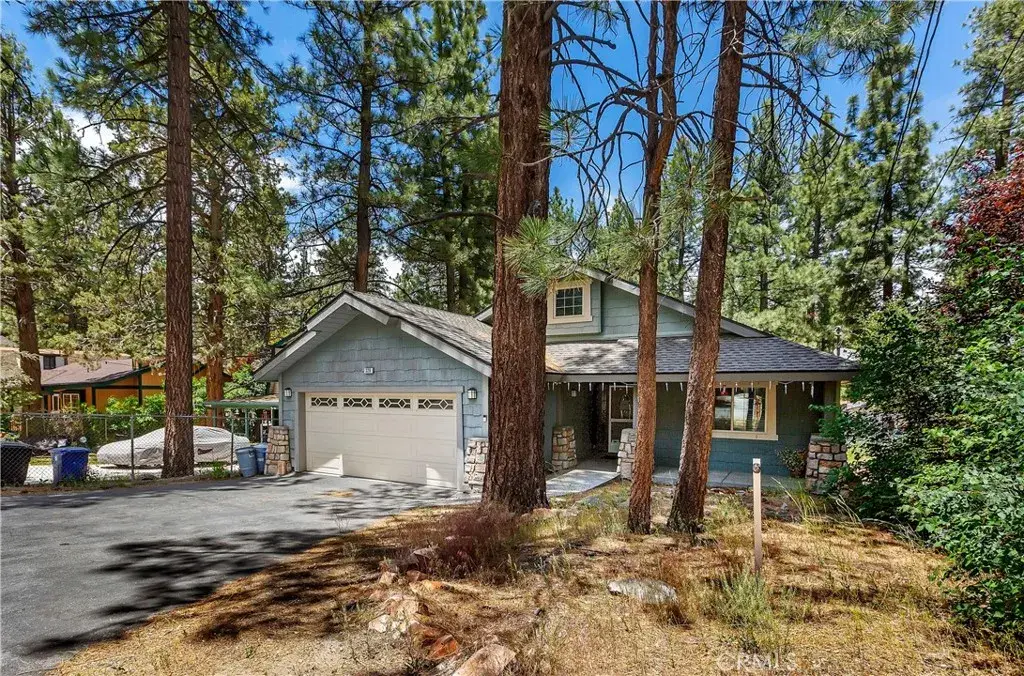 329 E Sherwood Boulevard, Big Bear City, CA 92314 - #1
