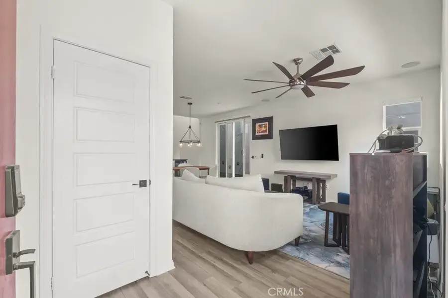 27556 Antelope, Canyon Country, CA 91387 - Image #3