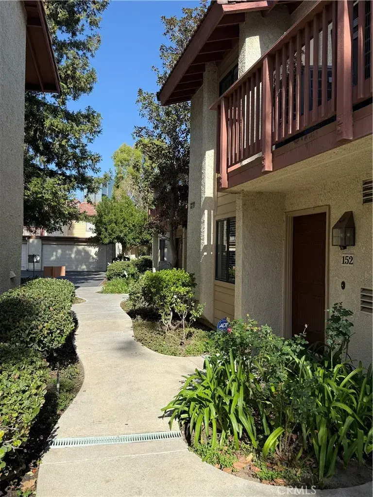 5720 Owensmouth #152, Woodland Hills, CA 91367 - Image #1
