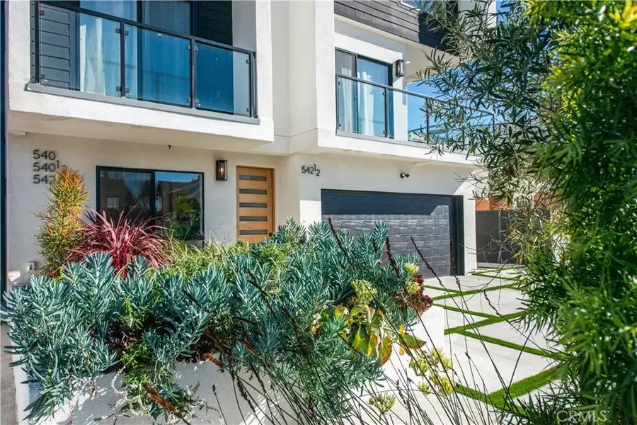 542 N Serrano Avenue, Los Angeles, CA 90004 - #3