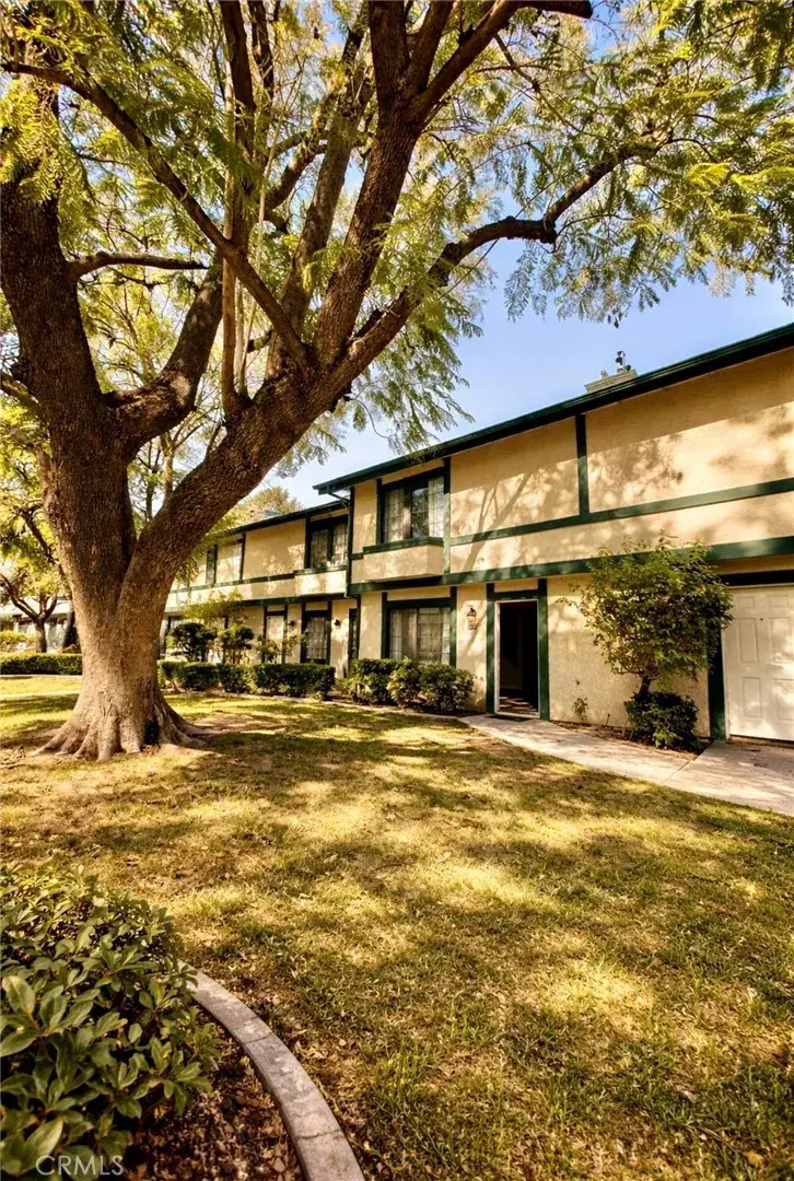 15230 Roxford Street #38, Sylmar, CA 91342 - Image #1