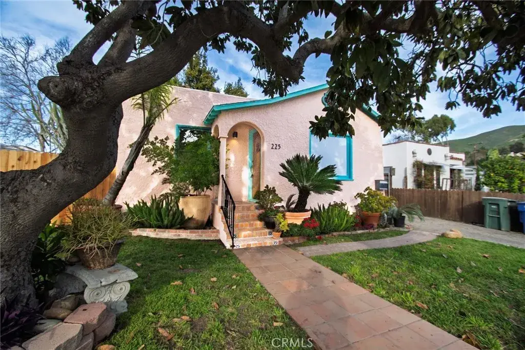 225 Barry, San Buenaventura Ventura, CA 93001 - Image #1