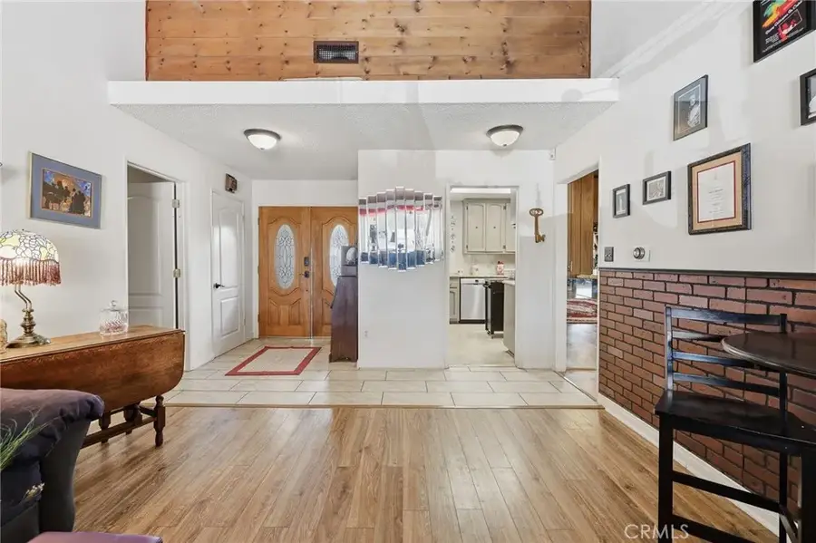 10516 Independence Avenue, Chatsworth, CA 91311 - #3