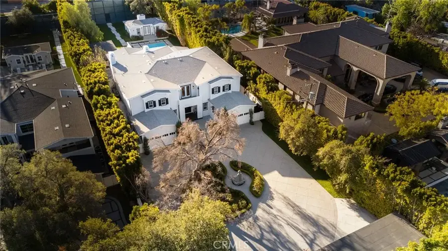 17528 Jayden Lane, Encino, CA 91316 - #2