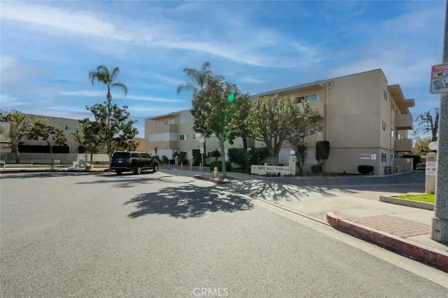 6339 Morse Avenue #108, North Hollywood, CA 91606 - Image #3