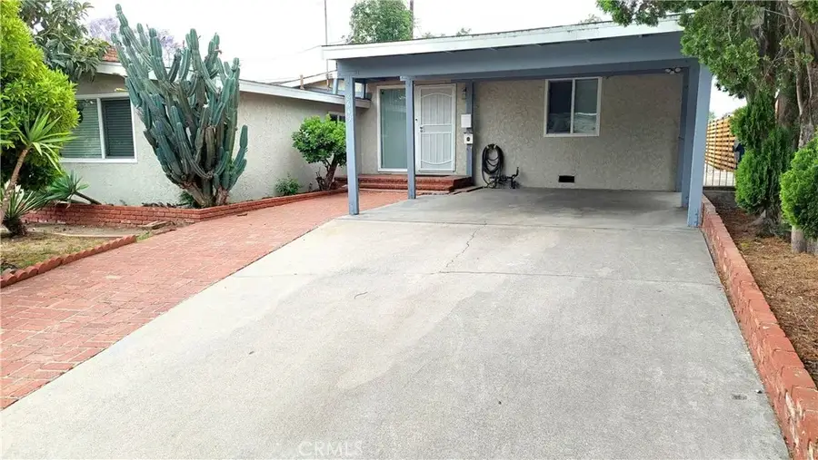 8649 Cantaloupe Avenue, Panorama City, CA 91402 - #2