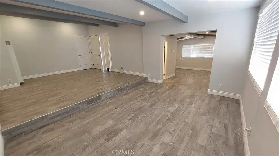 8649 Cantaloupe Avenue, Panorama City, CA 91402 - #3