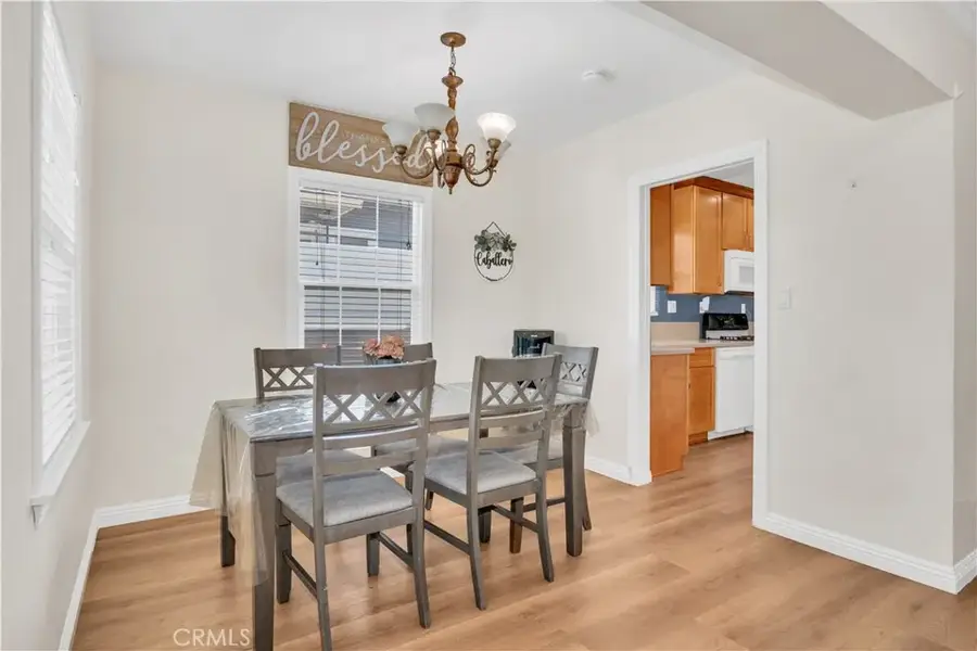 1343 N Whitnall Hwy, Burbank, CA 91505 - Image #3