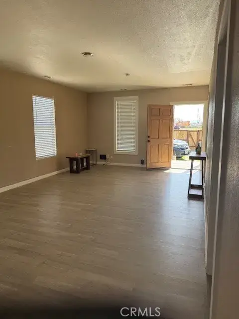 941 W Oldfield, Lancaster, CA 93534 - #2