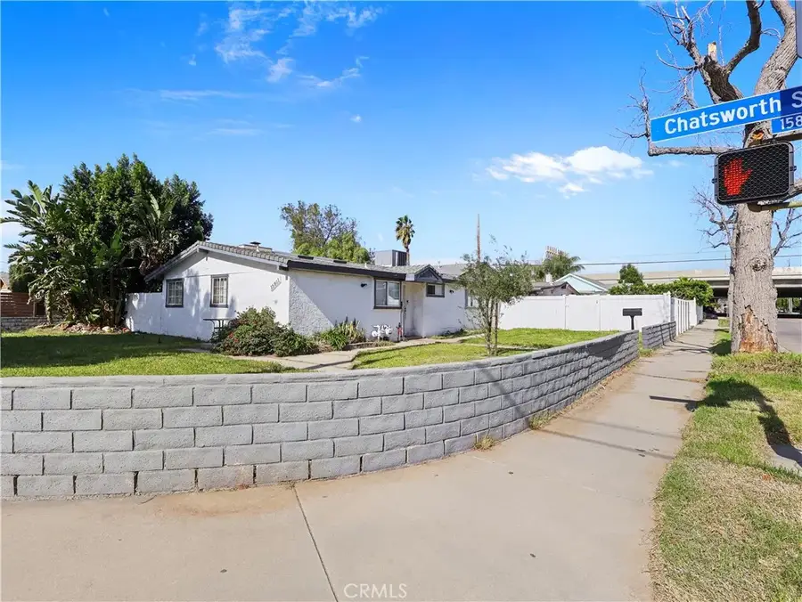 15801 Chatsworth, Granada Hills, CA 91344 - #3