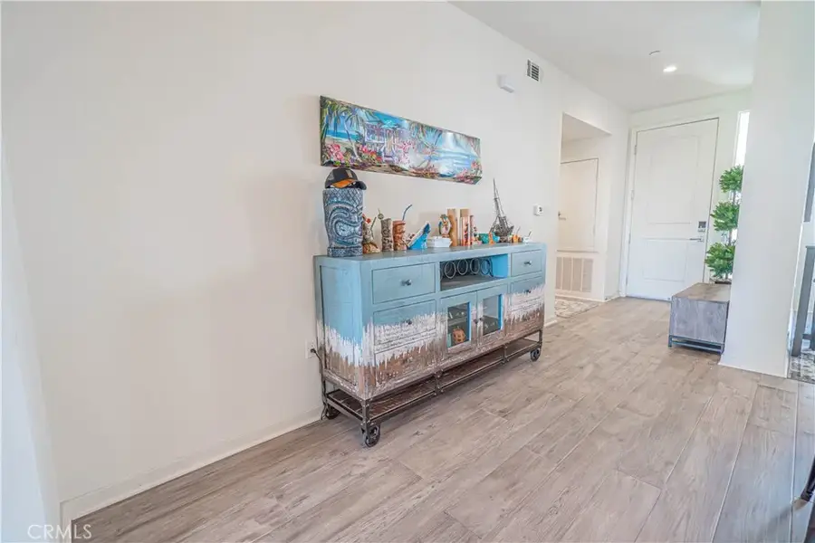 4060 Tradewinds Drive, Oxnard, CA 93035 - Image #3