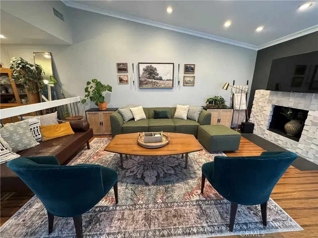 10141 Valley Circle Boulevard #4, Chatsworth, CA 91311 - #1