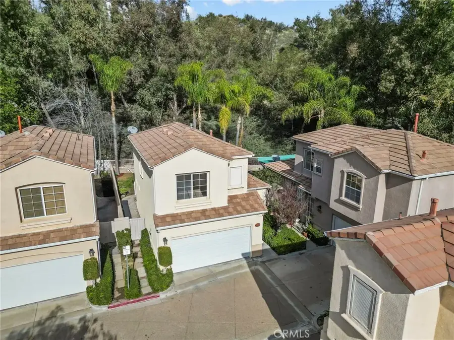 27915 Skycrest Circle, Valencia, CA 91354 - Image #3