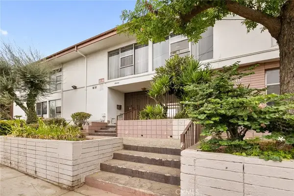 13040 Dronfield #25, Sylmar, CA 91342