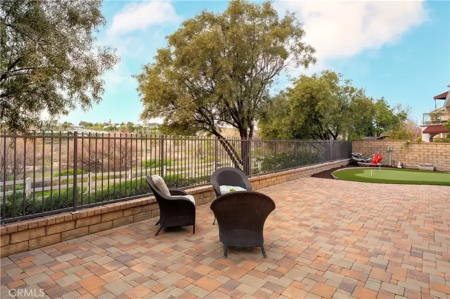 24125 Willowbrooke Court, Valencia, CA 91354 - Image #3