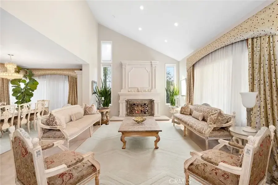 18938 Granada Circle, Porter Ranch, CA 91326 - #2