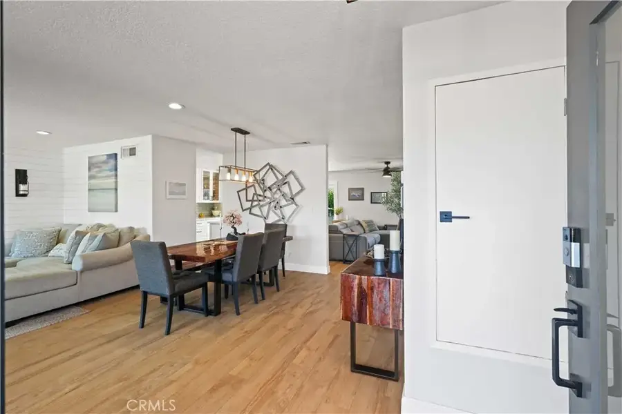 27834 Parkvale Drive, Saugus, CA 91350 - #3