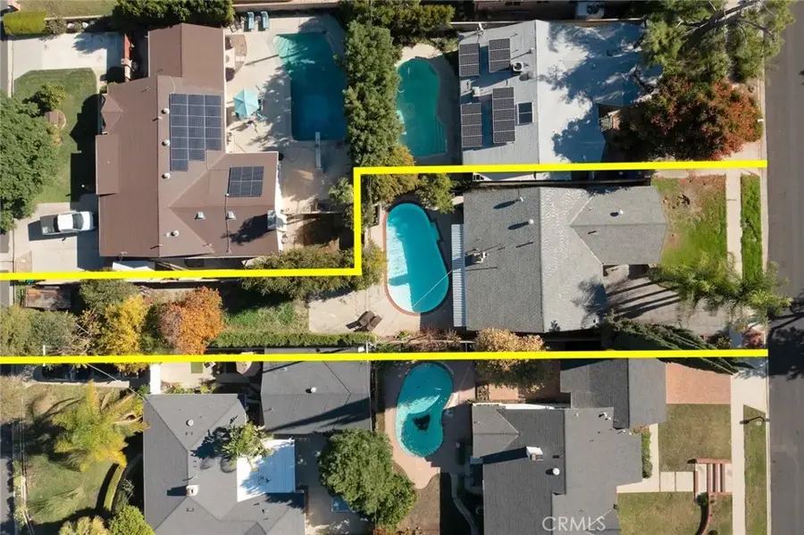 22727 Collins Street, Woodland Hills, CA 91367 - #2