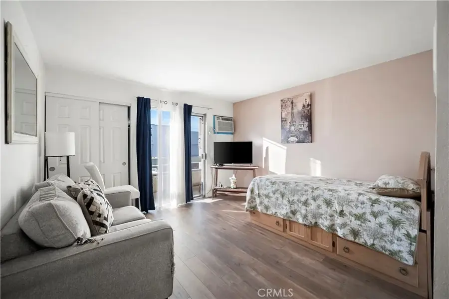 21800 Schoenborn Street #215, Canoga Park, CA 91304 - #2