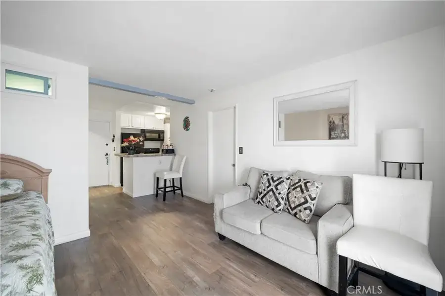 21800 Schoenborn Street #215, Canoga Park, CA 91304 - #3