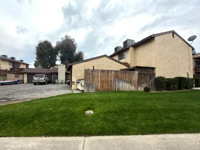 4412 Isla Verde, Bakersfield, CA 93301 - #3