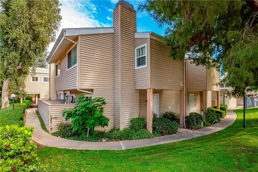 9952 Sepulveda #5, San Fernando Valley, CA 91345 - #3