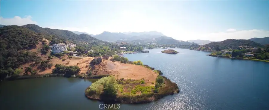 500 Lower Lake Rd., Westlake Village, CA 91361 - #2