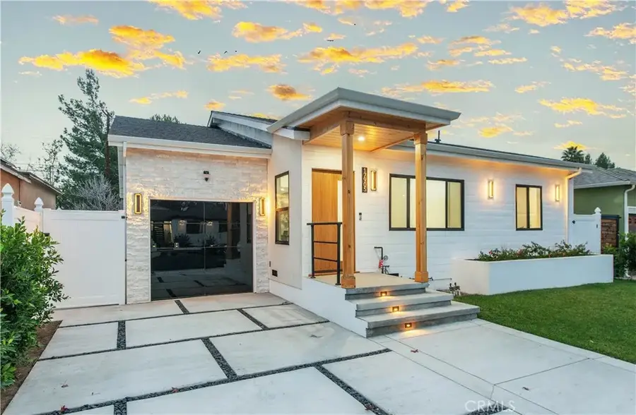 17905 Bullock Street, Encino, CA 91316 - #2