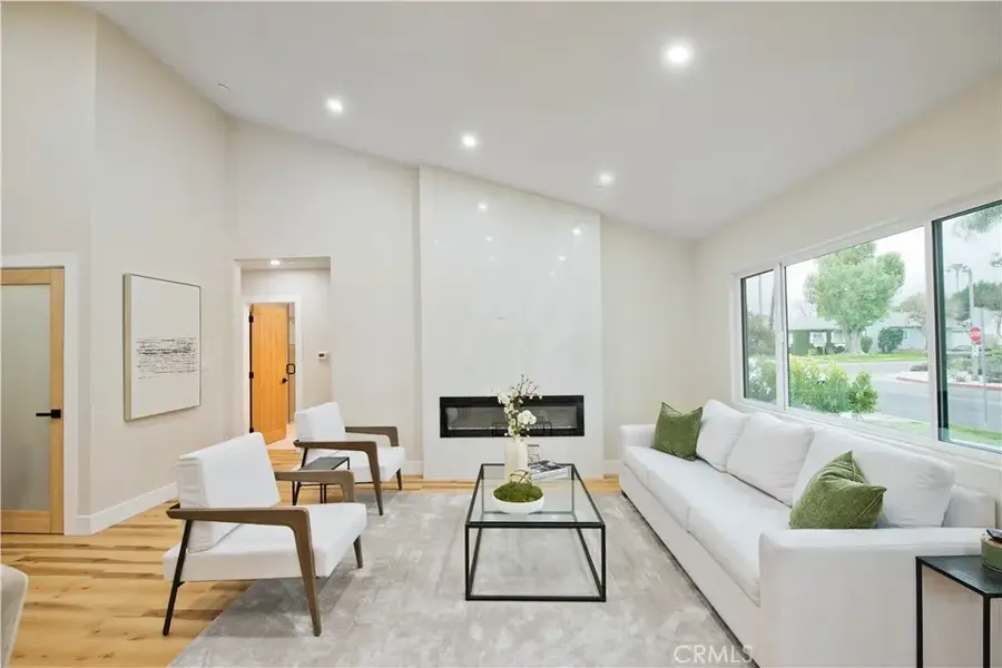 17905 Bullock Street, Encino, CA 91316 - #3