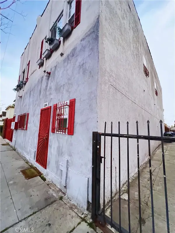 7319 S Normandie, Los Angeles, CA 90044