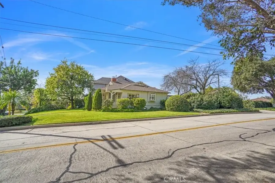 1083 E Fairmount, Burbank, CA 91501 - #2