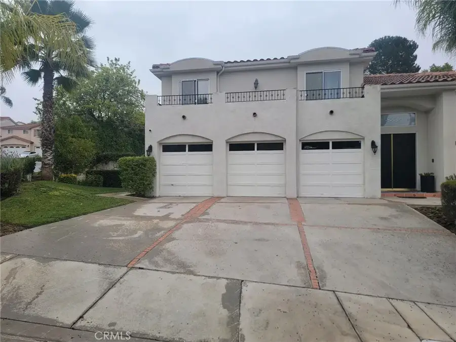 29110 Singing Wood, Santa Clarita, CA 91390 - #2