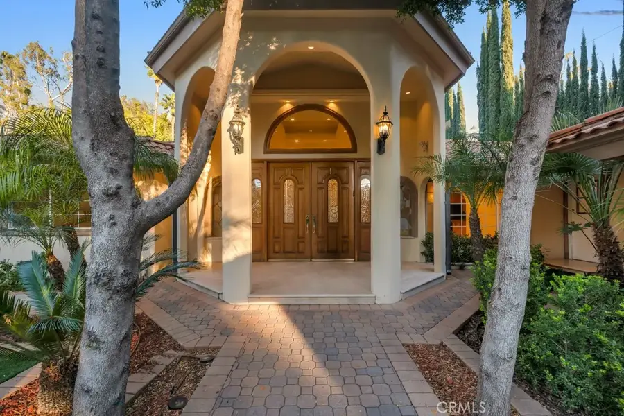 4446 Hayvenhurst Avenue, Encino, CA 91436 - #2