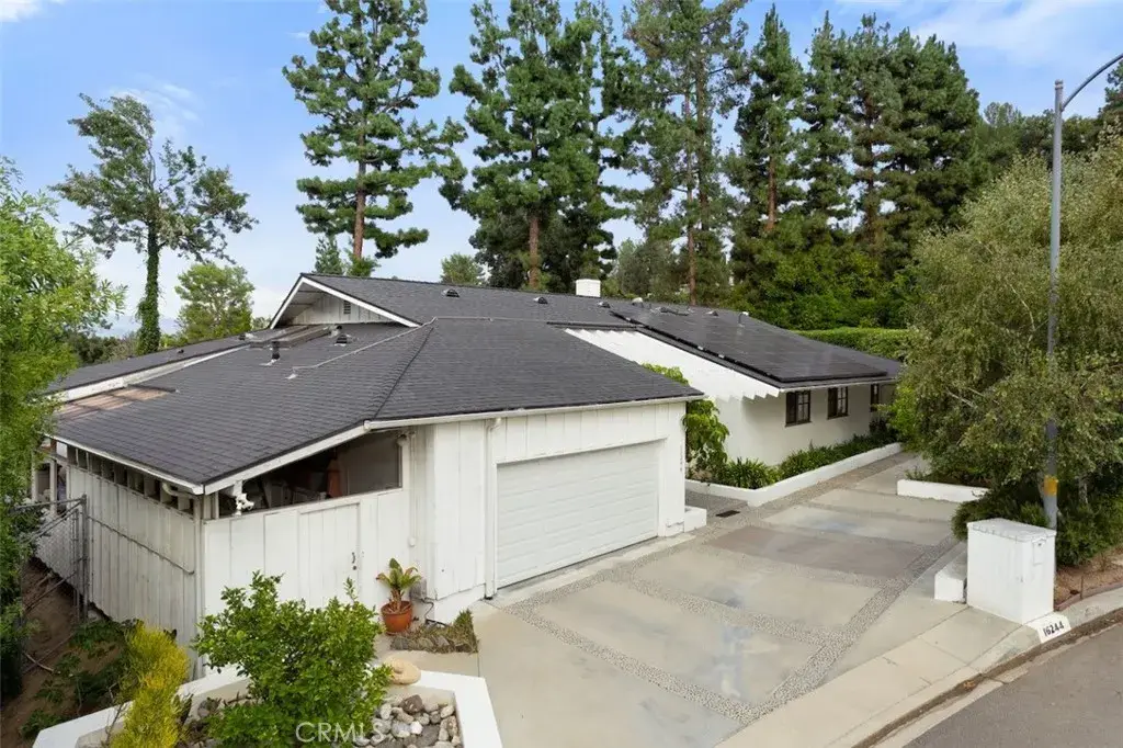 16244 Dorilee Lane, Encino, CA 91436 - #1