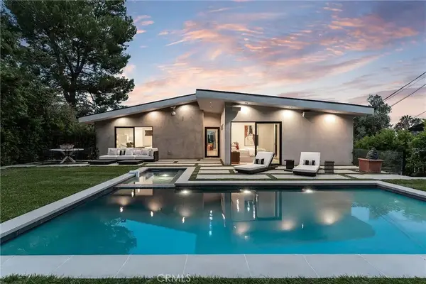 22268 Avenue San Luis, Woodland Hills, CA 91364