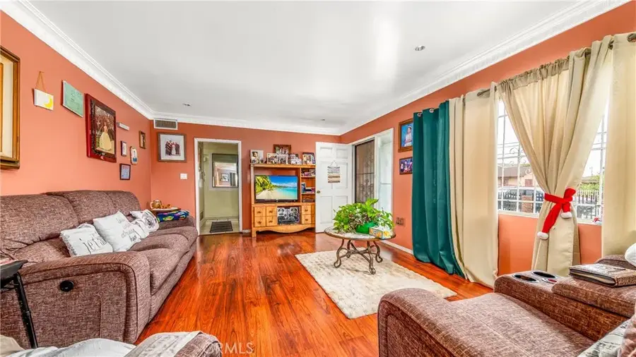 3937 W 106th Street, Inglewood, CA 90303 - #3