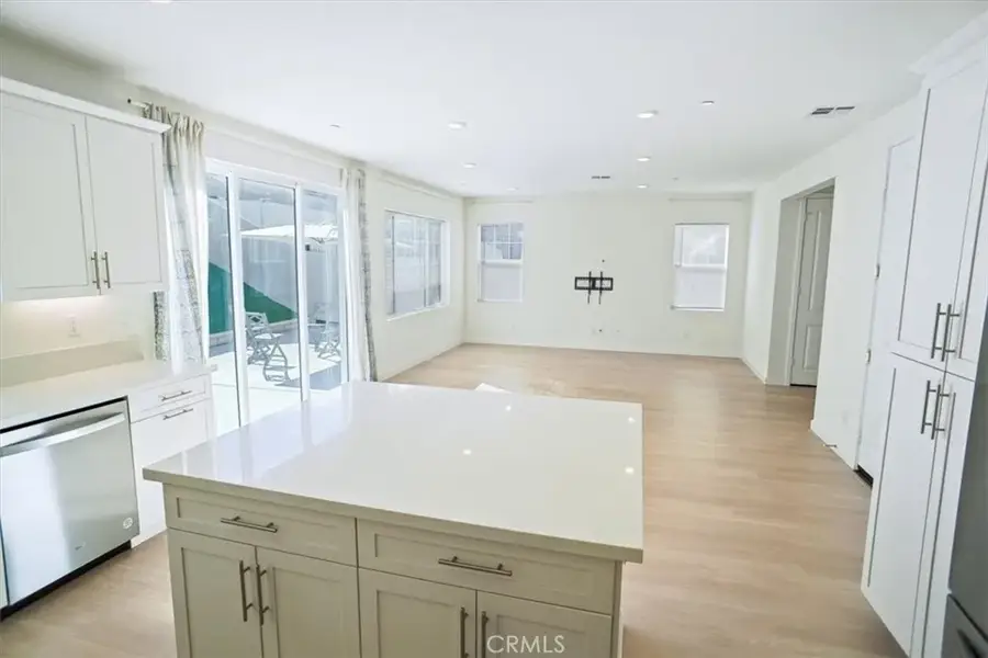 23744 Orange Blossom Drive, Newhall, CA 91321 - #3