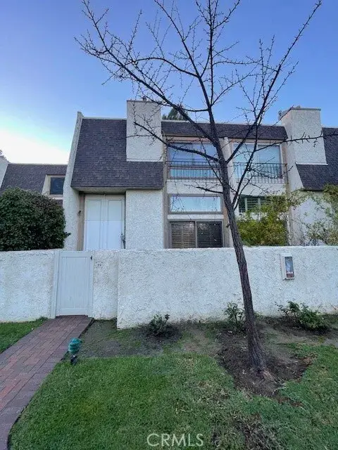 6201 Shoup #79, Woodland Hills, CA 91367