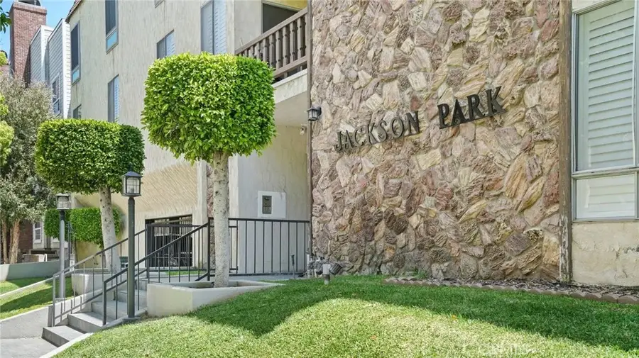 510 N Jackson #301, Glendale, CA 91206 - #3