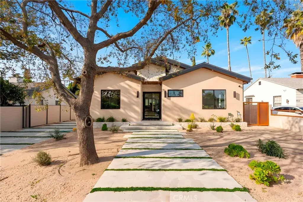 5525 Carpenter Avenue, Valley Village, CA 91607 - #1