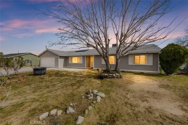 40140 Ridgemist Street, Lake Los Angeles, CA 93591