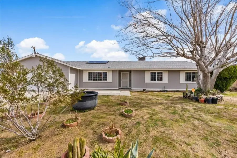 40140 Ridgemist Street, Lake Los Angeles, CA 93591 - #2