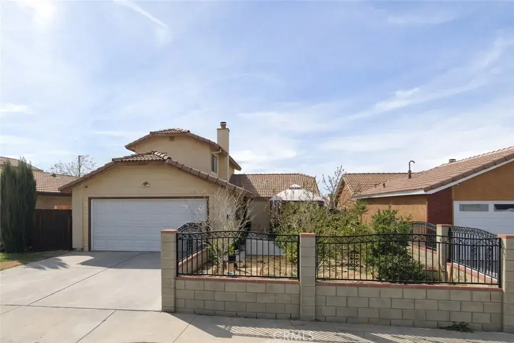 37711 San Ysidro, Palmdale, CA 93550 - #1